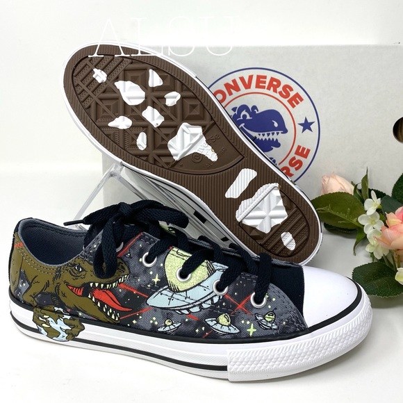 Converse DINO Chuck Taylor OX Canvas Print Kid’s - Picture 3 of 8